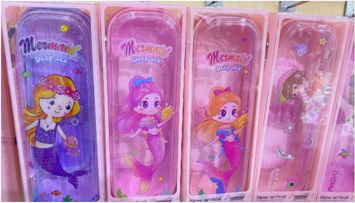 Cartoon Creative Stationery Box 